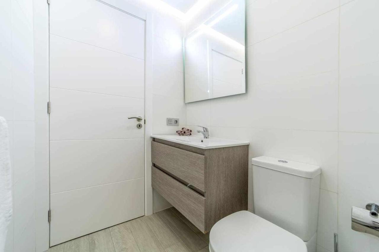Ocean Garden Suite 10 Con Jardin Privado 아데제 외부 사진