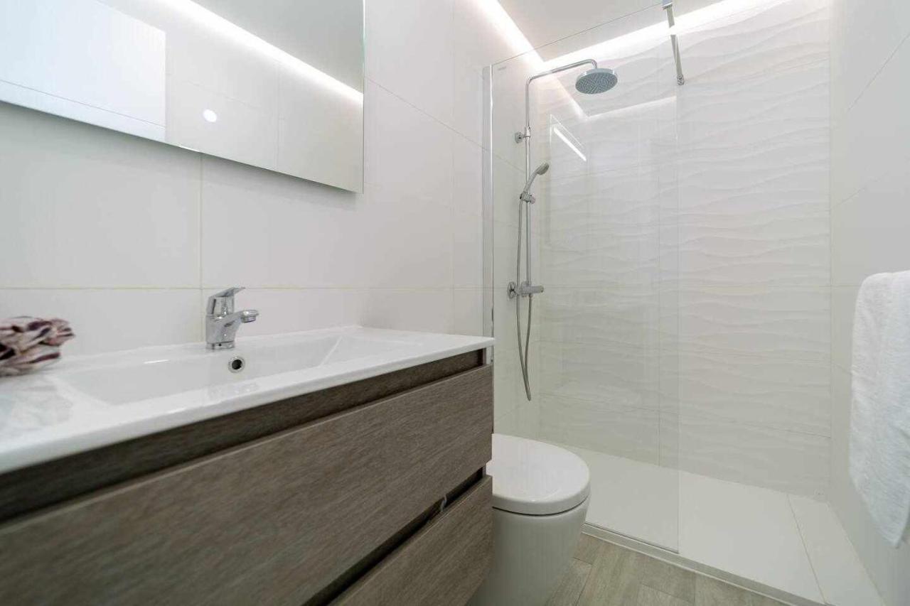 Ocean Garden Suite 10 Con Jardin Privado 아데제 외부 사진